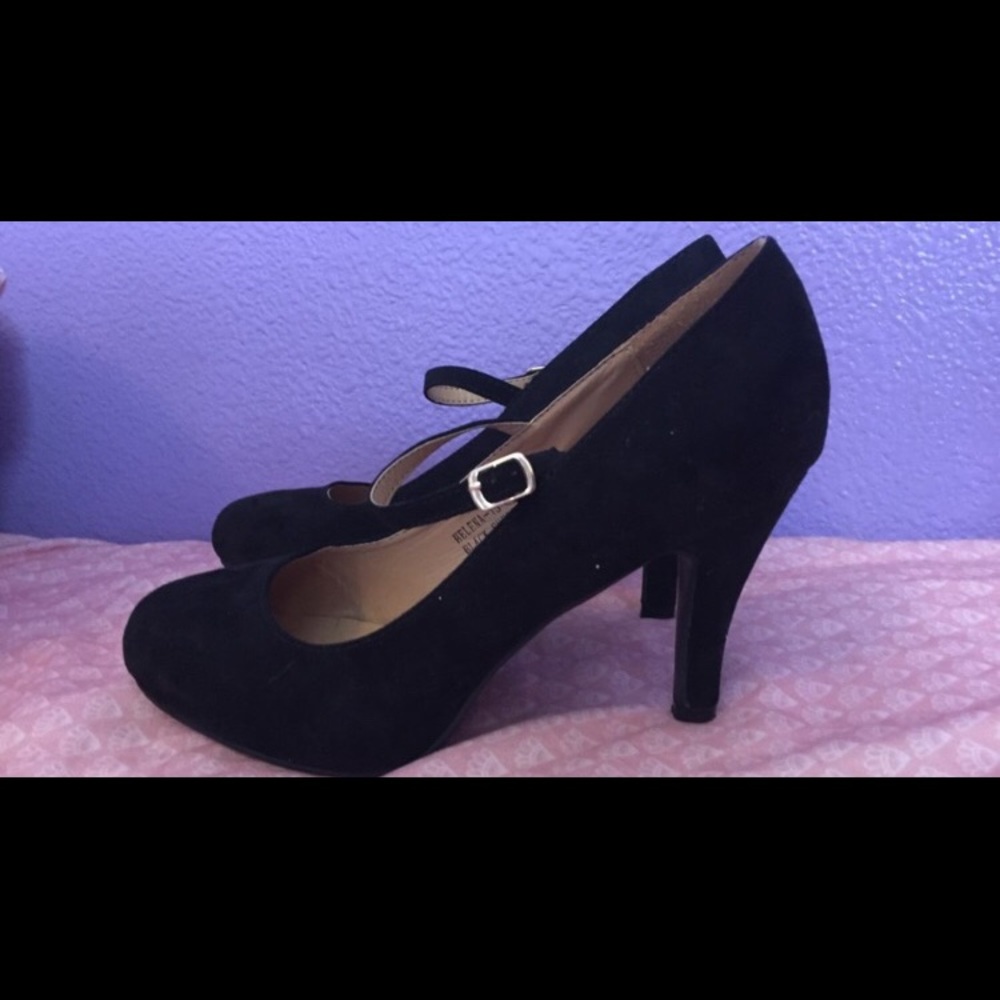 Black Mary Jane Heels